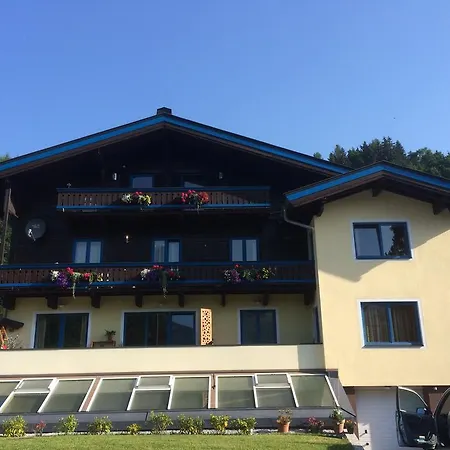 Sonnrain アパート レオガング